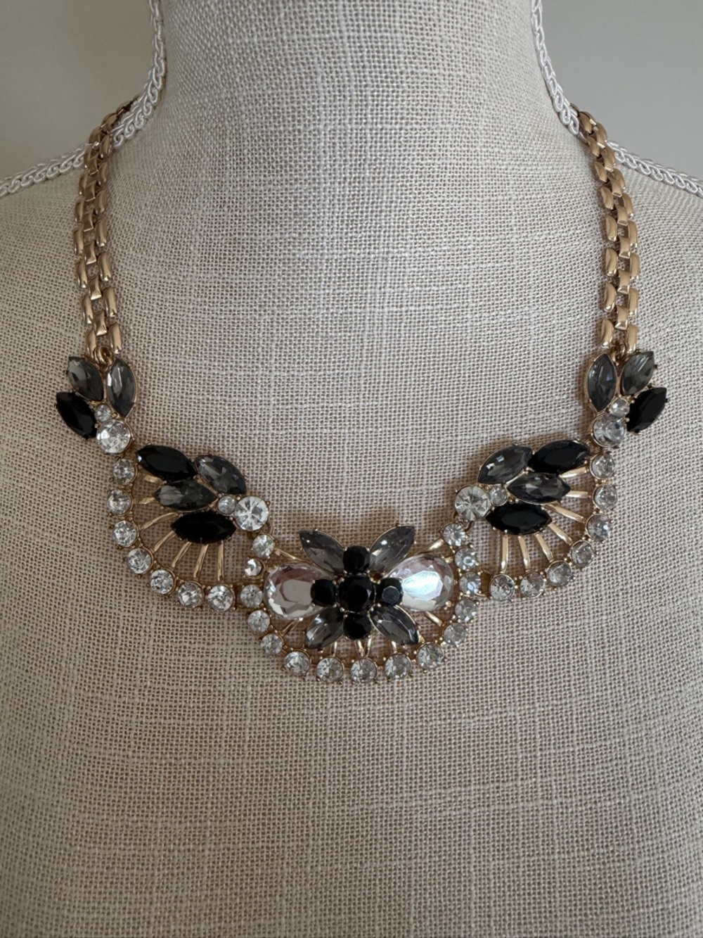 Statement Necklace - Picture 2 of 5